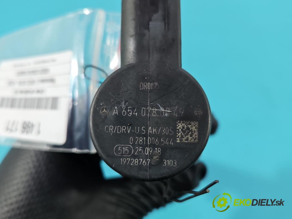 Mercedes E W213 2016-2023 2.0 CDI 194KM: automatic 143 kW 1950 cm3 5- lišta vstrekovacia A6540700095 (Vstrekovacia lišta)