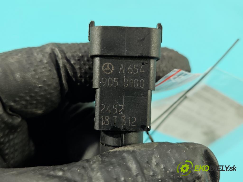 Mercedes E W213 2016-2023 2.0 CDI 194KM automatic 143 kW 1950 cm3 5- snímač pozice: hřídel klikový A6549050100 (Snímač polohy klikového hřídele)