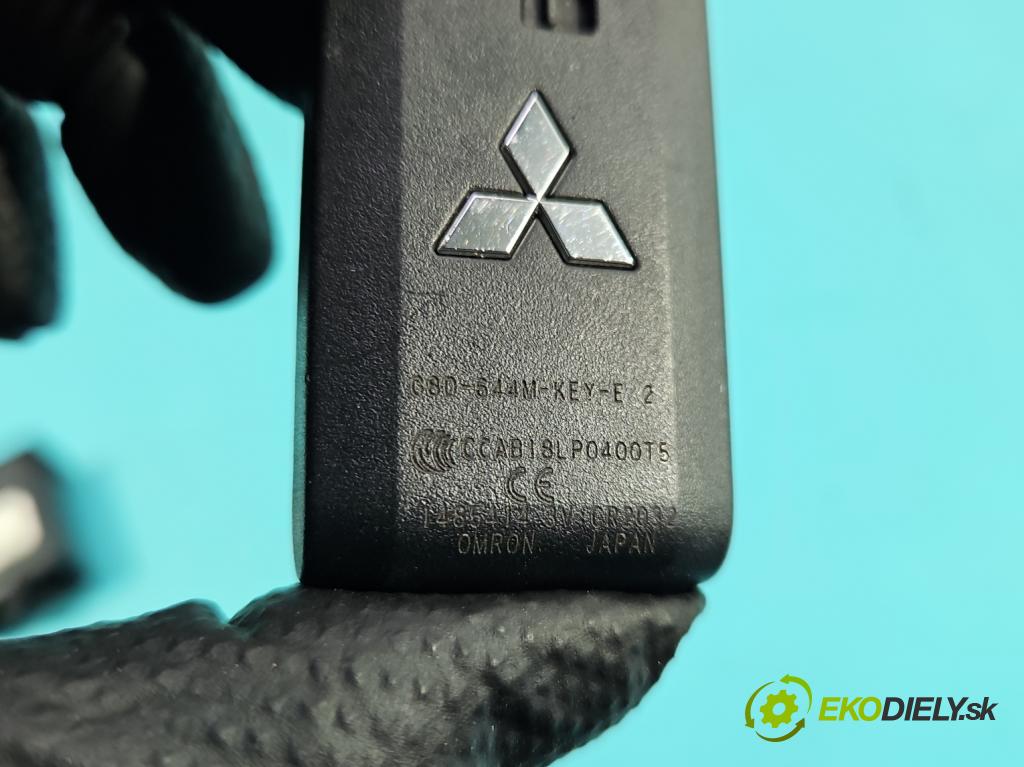Mitsubishi Outlander III 2012-2022 2.4 135 HP automatic 99 kW 2360 cm3 5- Spínačka 8637B628 (Spínacia skrinka)