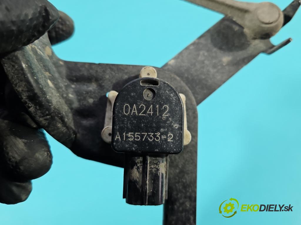 Mitsubishi Outlander III 2012-2022 2.4 135 HP automatic 99 kW 2360 cm3 5- snímač nastavenia xenon A155733-2 (Snímač)