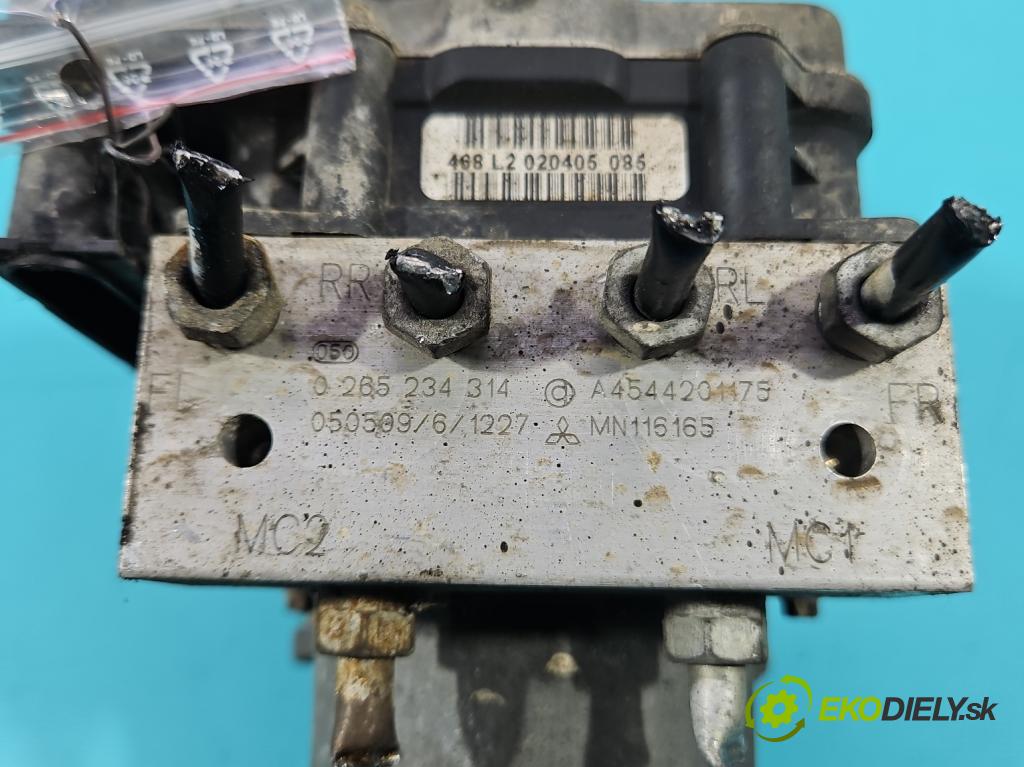 Smart Forfour I 2004-2006 1.3 16V 95 HP manual 70 kW 1332 cm3 5- čerpadlo abs 0265234314 (Pumpa ABS)