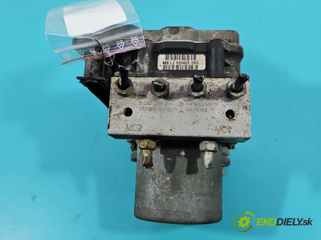 Smart Forfour I 2004-2006 1.3 16V 95 HP manual 70 kW 1332 cm3 5- čerpadlo abs 0265234314 (Pumpa ABS)