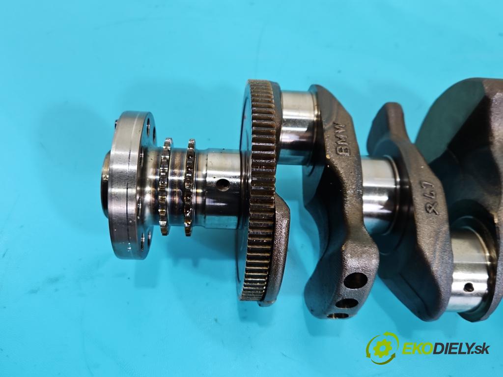 Bmw 3 G20 2018- 2.0 T 184hp automatic 135 kW 1998 cm3 4- Hřídel: kľukový B48B20A (Blok motora ostatné)