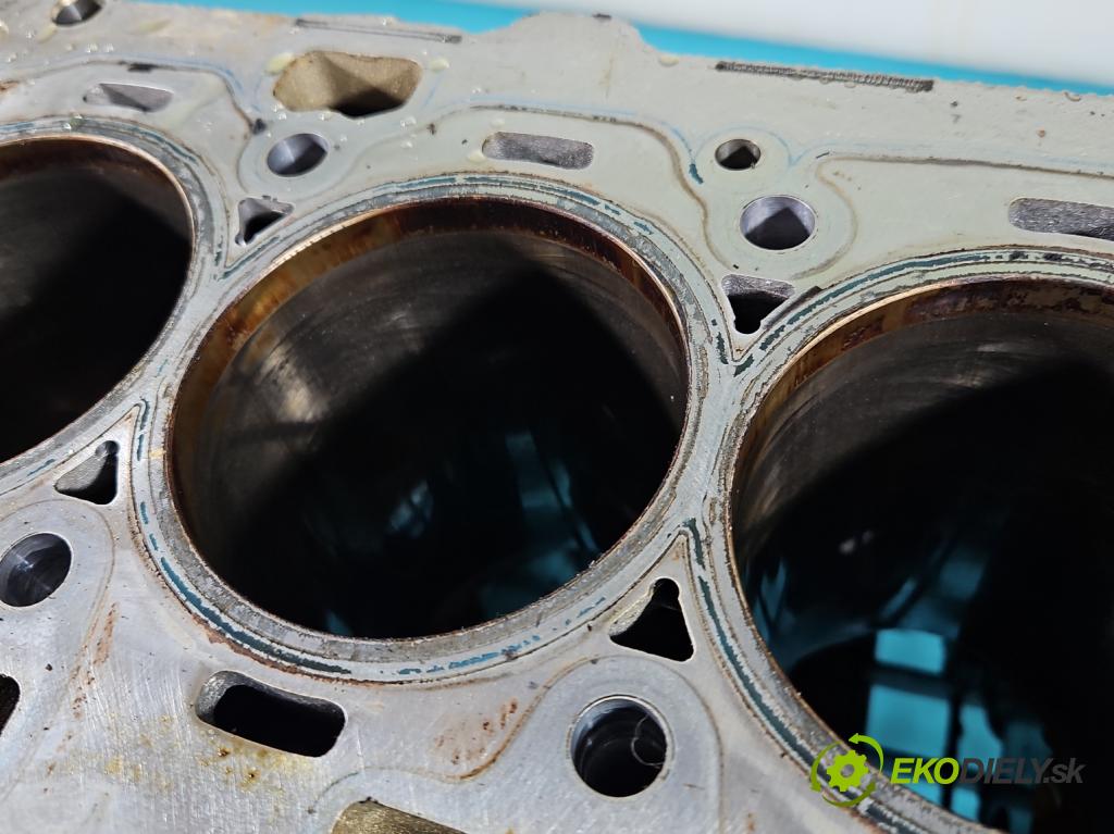 Bmw 3 G20 2018- 2.0 T 184hp automatic 135 kW 1998 cm3 4- Blok motora 8669099 (Blok motora)