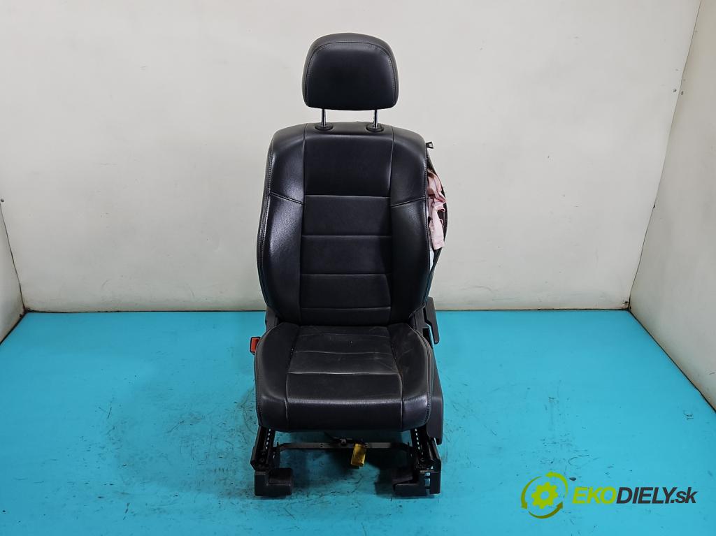 Jeep Compass I 2006-2016 2.0 16V 156 HP manual 115 kW 1998 cm3 5- sedačke: komplet