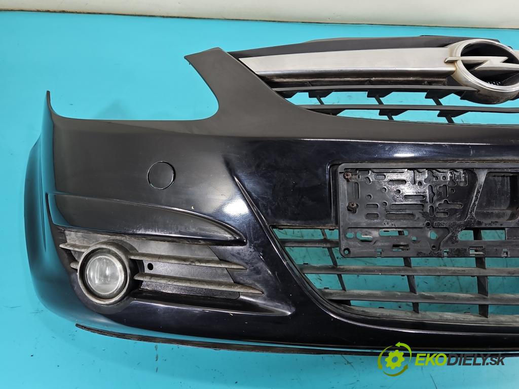 Opel Corsa D 2006-2014 1.3 cdti 90 hp manual 66 kW 1248 cm3 5- nárazník přední  (Klika dveří ostatní)