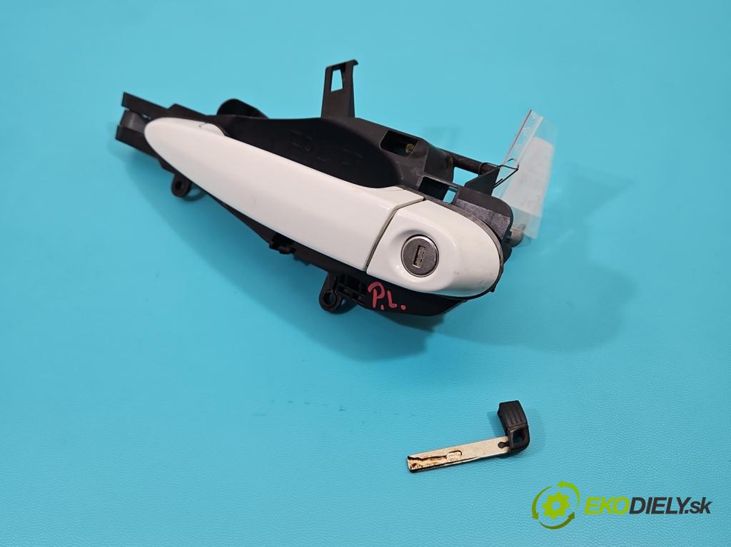 Bmw X1 E84 2009-2015 2.0d 143 HP automatic 105 kW 1995 cm3 5- rukoväť predné ľavé mimo:  (Kľučka dverí vonkajšia predná ľavá)