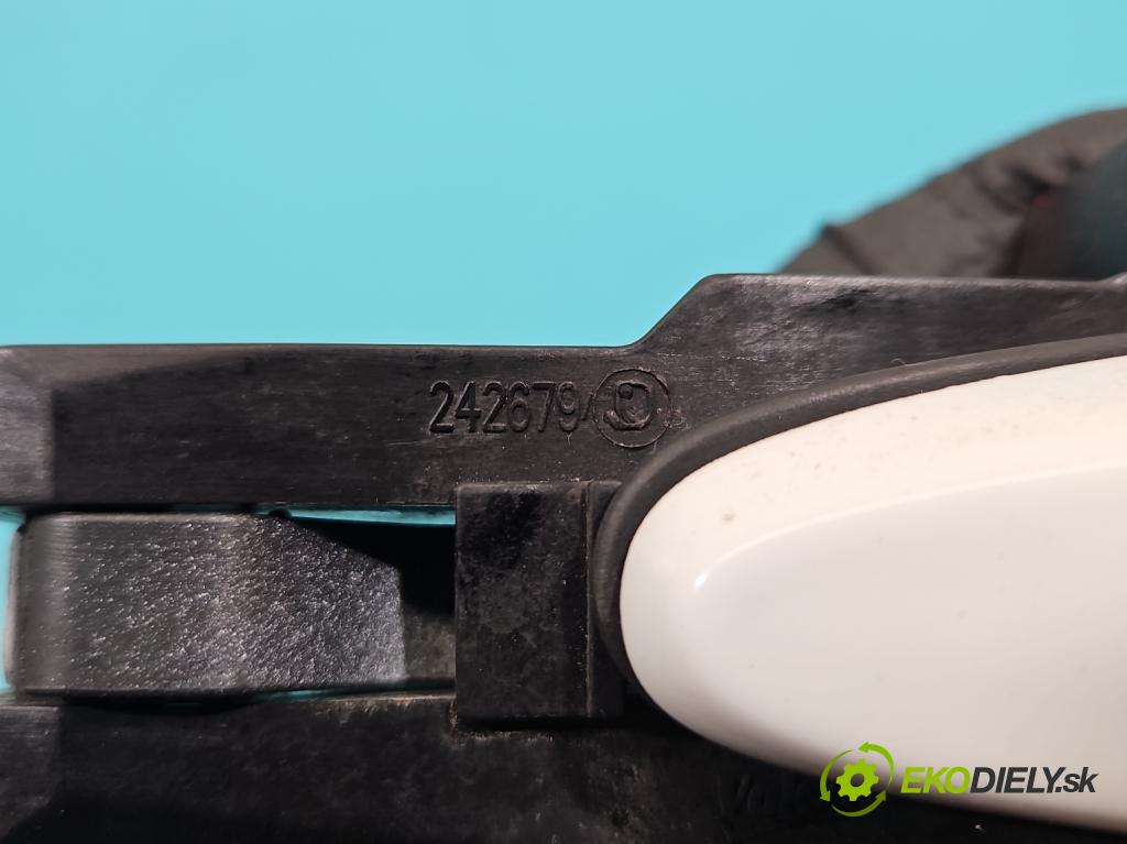 Bmw X1 E84 2009-2015 2.0d 143 HP automatic 105 kW 1995 cm3 5- rukoväť predné ľavé mimo:  (Kľučka dverí vonkajšia predná ľavá)