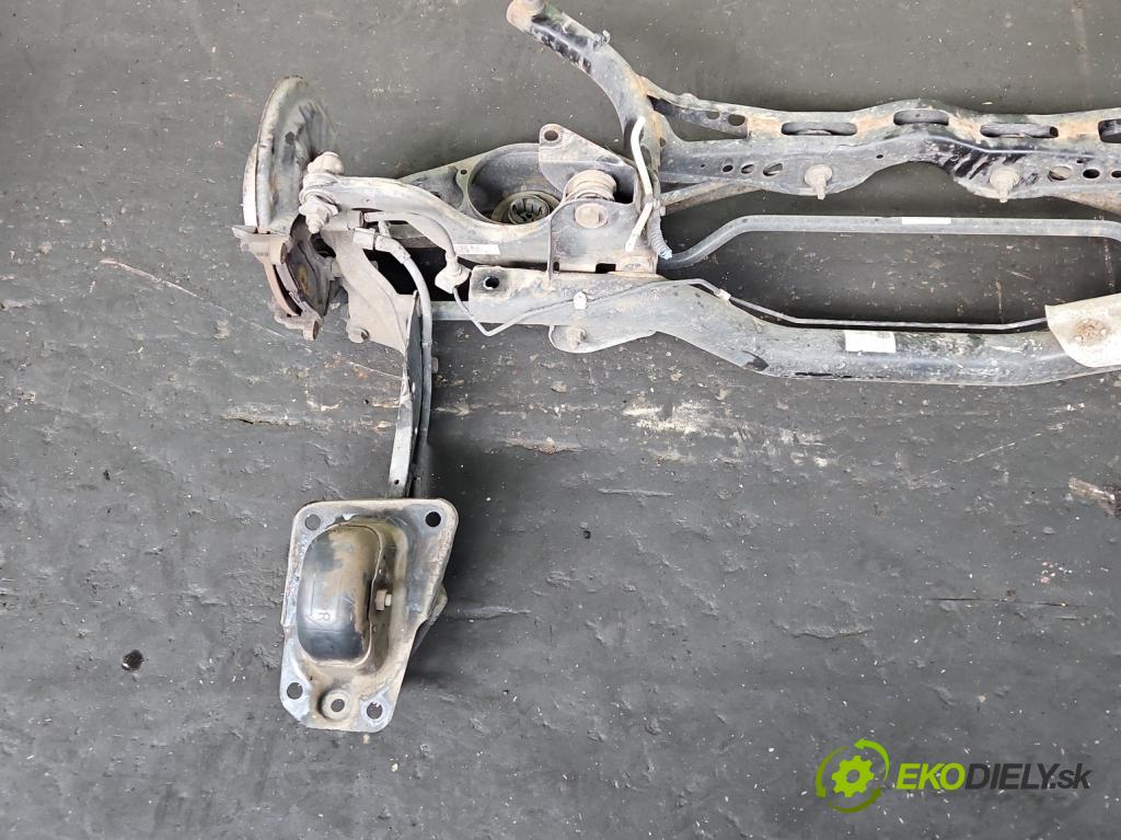 Vw Golf VII 2012-2020 1.4 TSI 122 hp manual 90 kW 1395 cm3 5- zadní výztuha 5Q0505315H (Zadní výztuha)