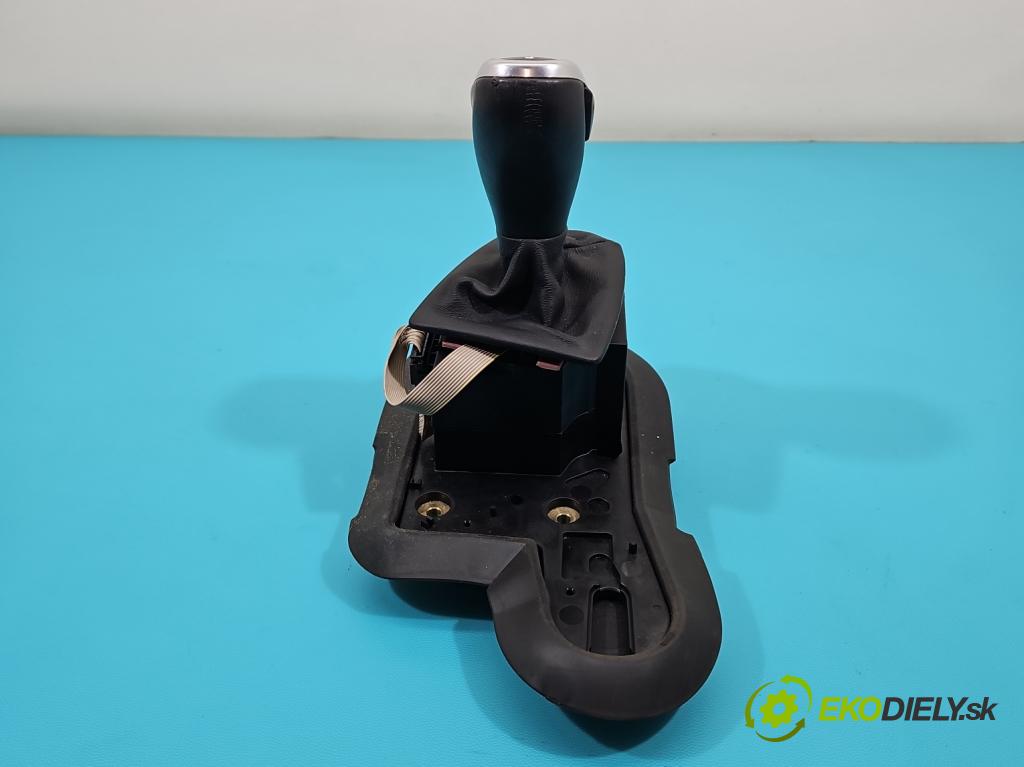 Bmw X1 E84 2009-2015 2.0d 143 HP automatic 105 kW 1995 cm3 5- Páka: Změny: stupeň,rýchlosť 9260295-01 (Rýchlostná páka (kulisa))