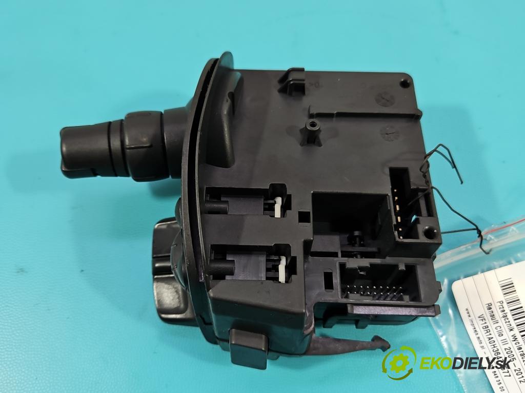 Renault Clio III 2005-2012 1.4 16V 98 HP manual 72 kW 1390 cm3 5- prepínač stieračov 88103003266 (Prepínacie páčky pod volantom)