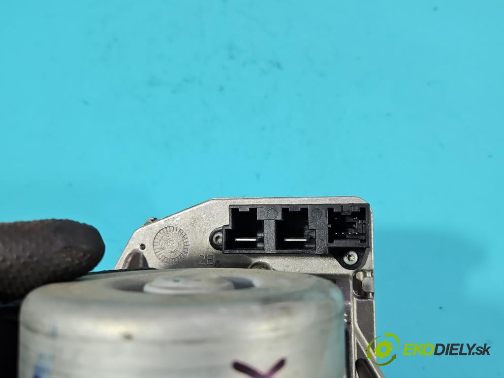 Renault Clio III 2005-2012 1.4 16V 98 HP manual 72 kW 1390 cm3 5- čerpadlo posilovač 8200294978-A (Servočerpadlo)