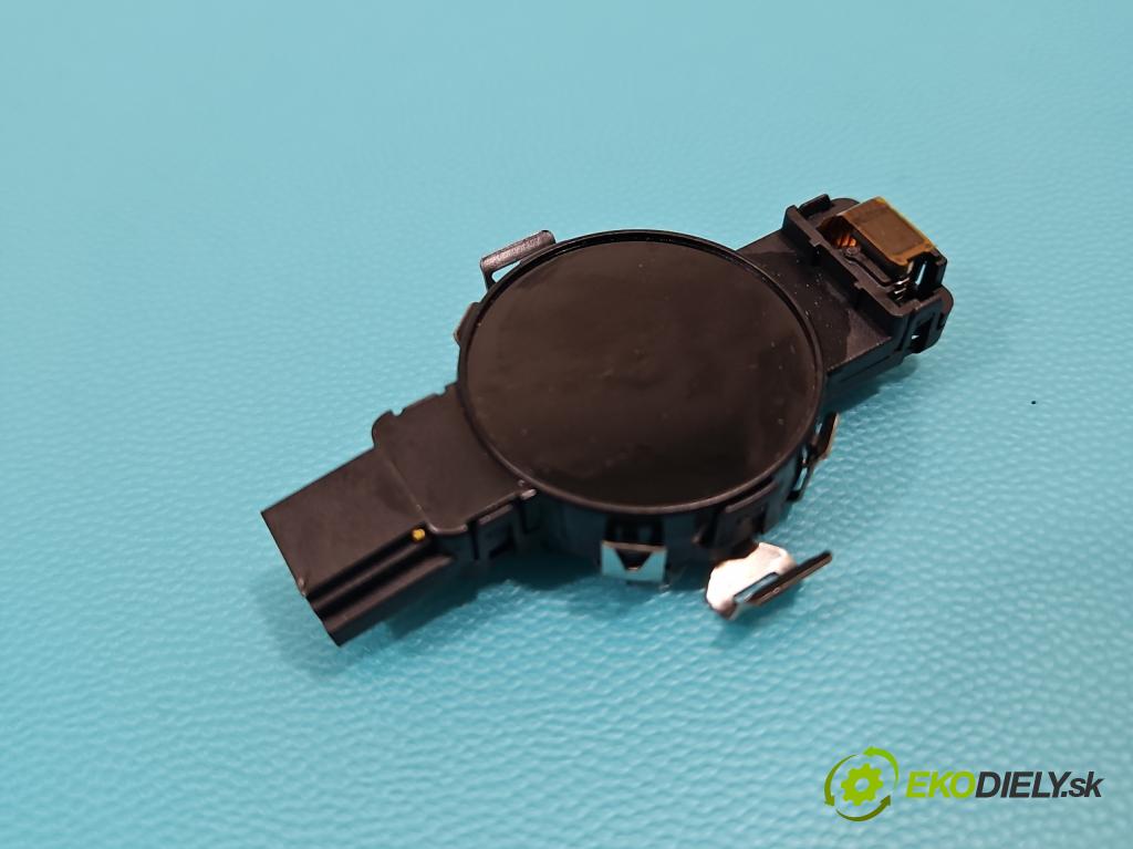 Vw Golf VII 2012-2020 1.4 TSI 122 HP manual 90 kW 1395 cm3 5- snímač déšť: 5U0955559 (Snímač dažďa)