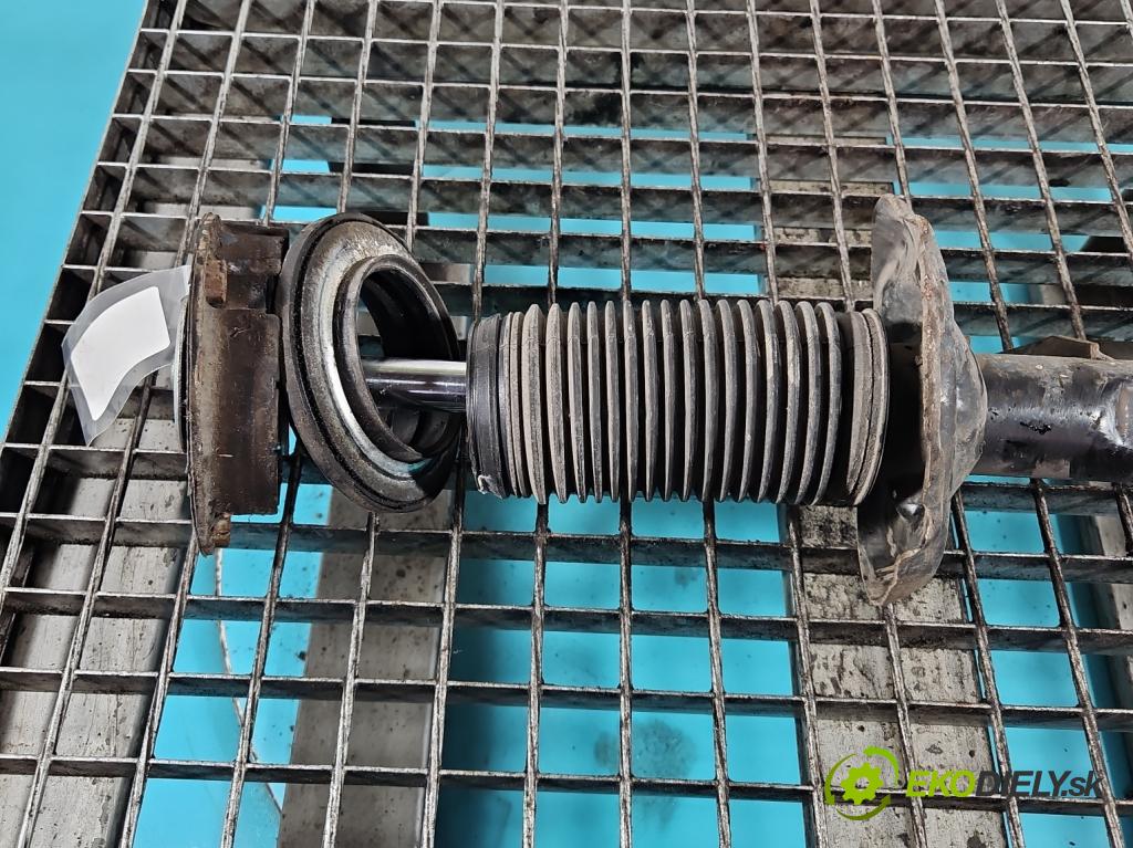 Vw Golf VII 2012-2020 1.4 TSI 122 HP manual 90 kW 1395 cm3 5- tlmič predné ľavý 5Q0413023FH (Kľučka dverí ostatné)