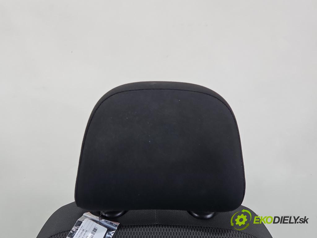 Vw Golf VII 2012-2020 1.4 TSI 122 HP manual 90 kW 1395 cm3 5- Sedačka ľavý  (Sedadlo)