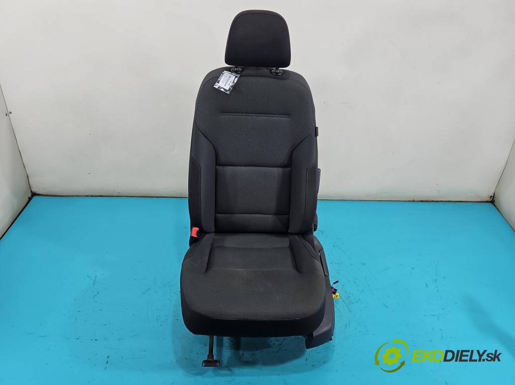 Vw Golf VII 2012-2020 1.4 TSI 122 HP manual 90 kW 1395 cm3 5- Sedačka ľavý  (Sedadlo)