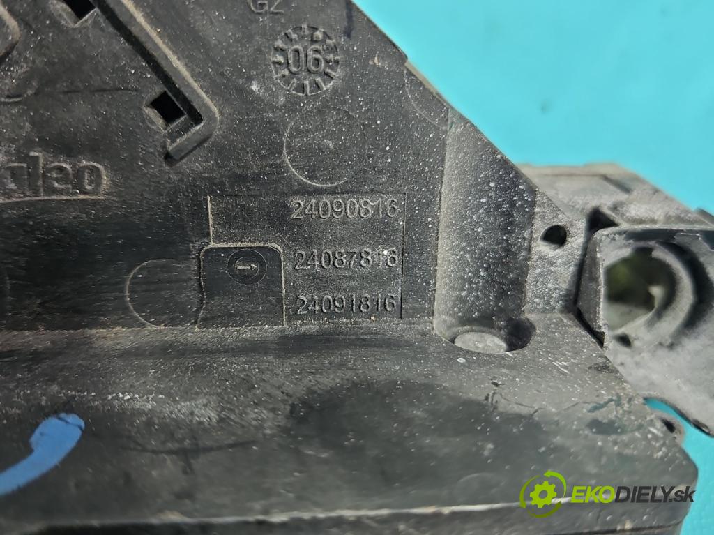 Peugeot 207 1.4 16V 88 HP manual 65 kW 1360 cm3 5- zámok predné ľavý 24090816