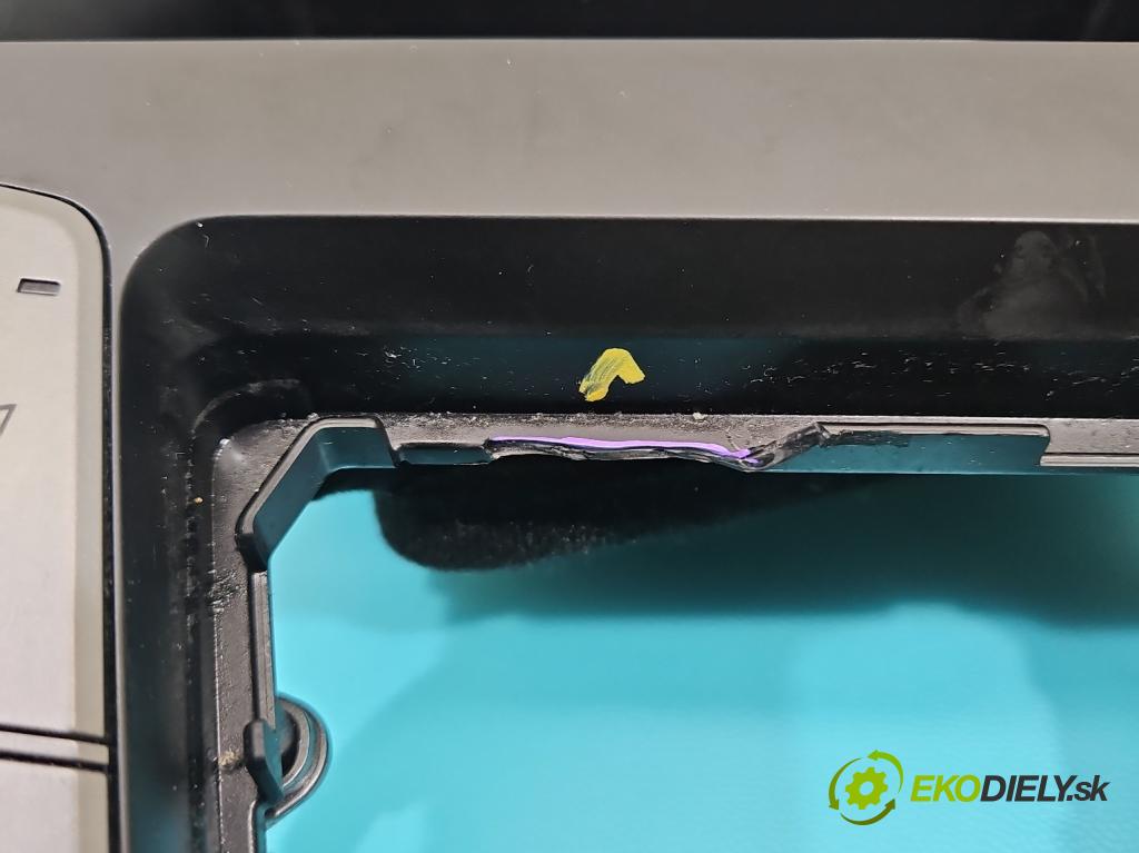 Hyundai Elantra VI 2015-2020 1.6 16V 128 hp manual 93.8 kW 1591 cm3 4- lišta ozdobná interiéry: 84603-F2470