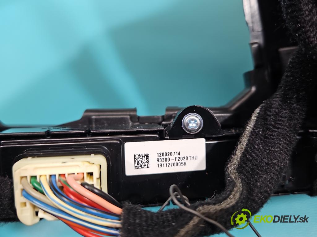 Hyundai Elantra VI 2015-2020 1.6 16V 128 hp manual 93.8 kW 1591 cm3 4- lišta ozdobná interiéry: 84603-F2470