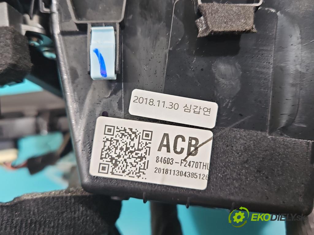 Hyundai Elantra VI 2015-2020 1.6 16V 128 hp manual 93.8 kW 1591 cm3 4- lišta ozdobná interiéry: 84603-F2470