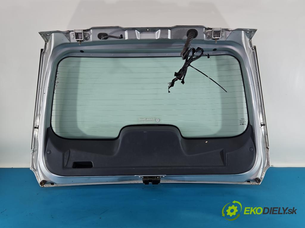 Smart Forfour I 2004-2006 1.3 16V 95 hp manual 70 kW 1332 cm3 5- zadní kufrové dveře  (Zadní kapota (kufr))