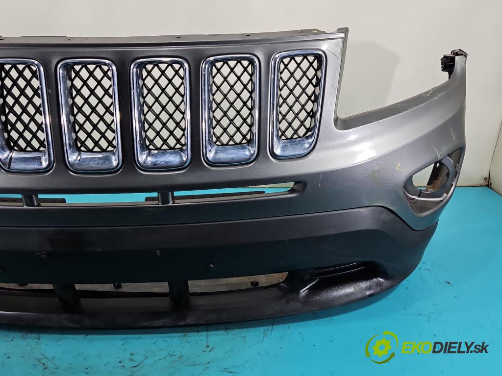 Jeep Compass I 2006-2016 2.0 16V 156 hp manual 115 kW 1998 cm3 5- nárazník přední  (Klika dveří ostatní)