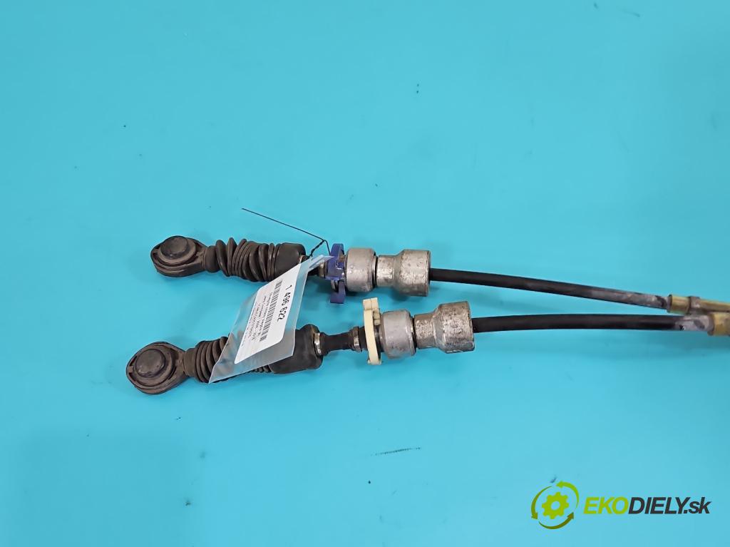 Jeep Compass I 2006-2016 2.0 16V 156 HP manual 115 kW 1998 cm3 5- Páka: Změny: stupeň,rýchlosť 68061040AB (Rýchlostná páka (kulisa))