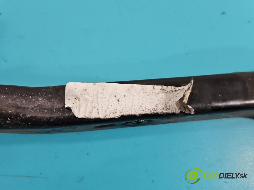 Jeep Compass I 2006-2016 2.0 16V 156 hp manual 115 kW 1998 cm3 5- stěna přední  (Přední výztuha)