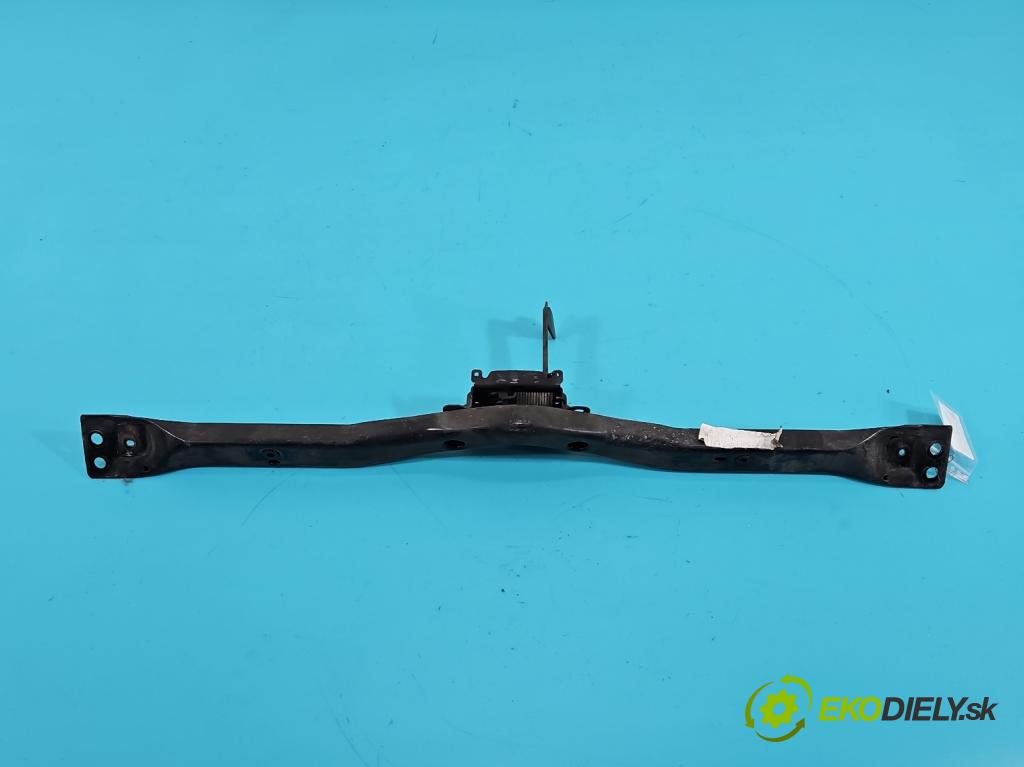 Jeep Compass I 2006-2016 2.0 16V 156 hp manual 115 kW 1998 cm3 5- stěna přední  (Přední výztuha)