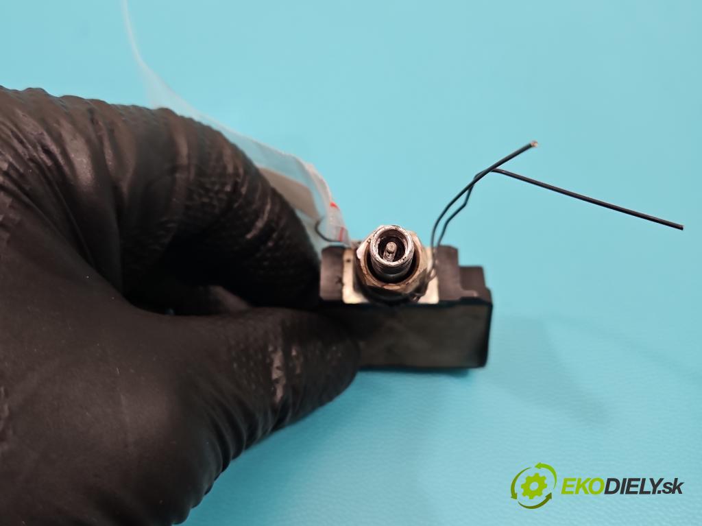 Jeep Compass I 2006-2016 2.0 16V 156 hp manual 115 kW 1998 cm3 5- snímač tlaku pneumatika 56029527AA (Snímač tlaku v pneumatice)