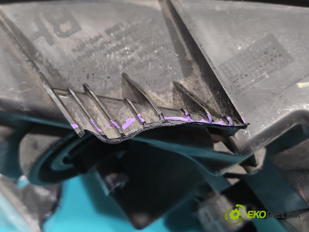 Jeep Compass I 2006-2016 2.0 16V 156 HP manual 115 kW 1998 cm3 5- Reflektor: pravý 05182552AF (Svetlo predné pravé)