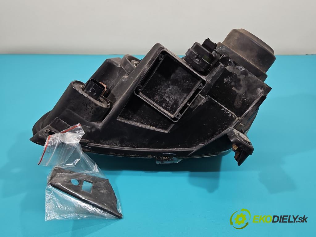 Jeep Compass I 2006-2016 2.0 16V 156 HP manual 115 kW 1998 cm3 5- Reflektor: pravý 05182552AF (Svetlo predné pravé)