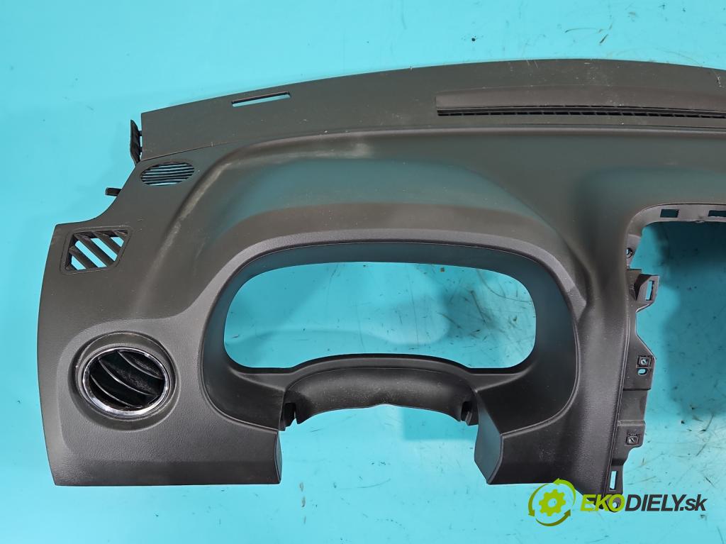 Jeep Compass I 2006-2016 2.0 16V 156 HP manual 115 kW 1998 cm3 5- kokpit,pristrojová doska rozdeľovacia