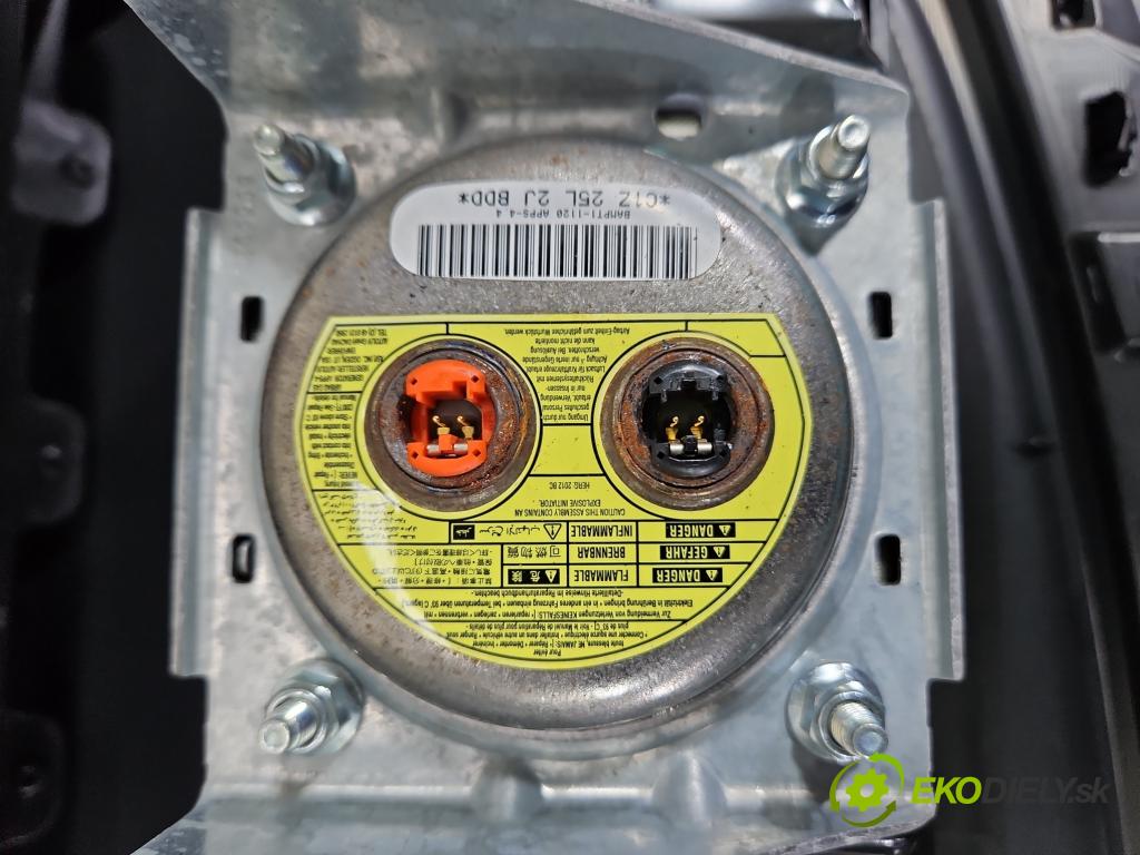 Jeep Compass I 2006-2016 2.0 16V 156 HP manual 115 kW 1998 cm3 5- kokpit,pristrojová doska rozdeľovacia