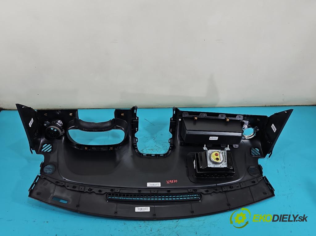 Jeep Compass I 2006-2016 2.0 16V 156 HP manual 115 kW 1998 cm3 5- kokpit,pristrojová doska rozdeľovacia