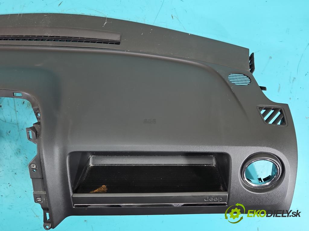 Jeep Compass I 2006-2016 2.0 16V 156 HP manual 115 kW 1998 cm3 5- kokpit,pristrojová doska rozdeľovacia