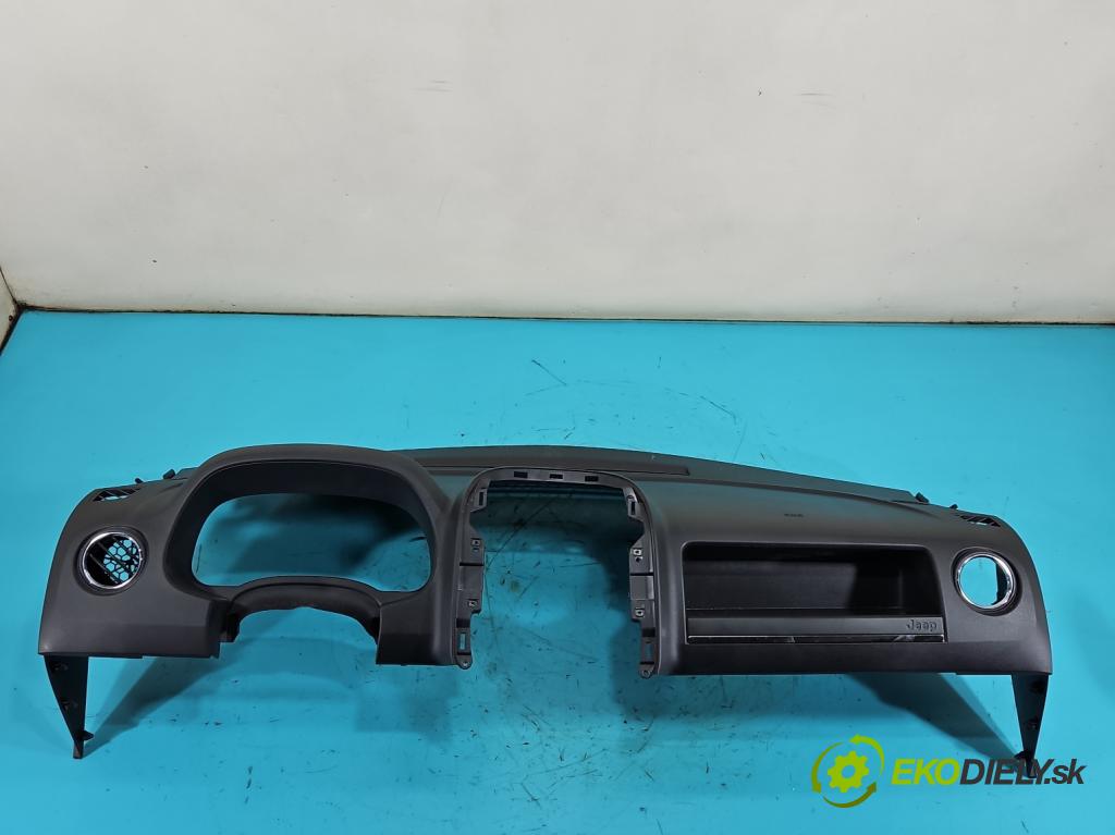 Jeep Compass I 2006-2016 2.0 16V 156 HP manual 115 kW 1998 cm3 5- kokpit,pristrojová doska rozdeľovacia 