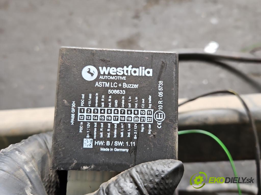 Jeep Compass I 2006-2016 2.0 16V 156 hp manual 115 kW 1998 cm3 5- oko tažné  (Tažné zařízení)