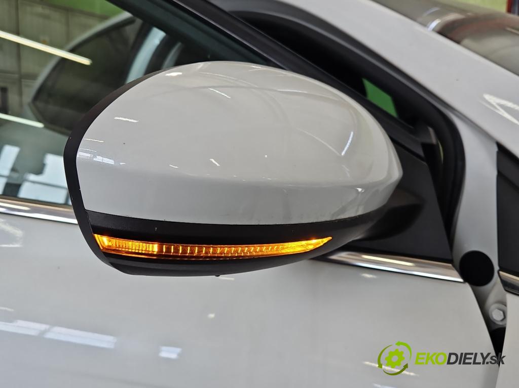 Renault Megane IV 2016-2024 1.3 116 hp manual 85 kW 1332 cm3 5- zpětné zrcátko pravé  (Klika dveří ostatní)