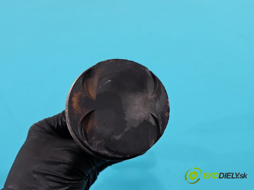 Vw Golf VII 2012-2020 1.4 TSI 122 HP manual 90 kW 1395 cm3 5- piest  (Piest)