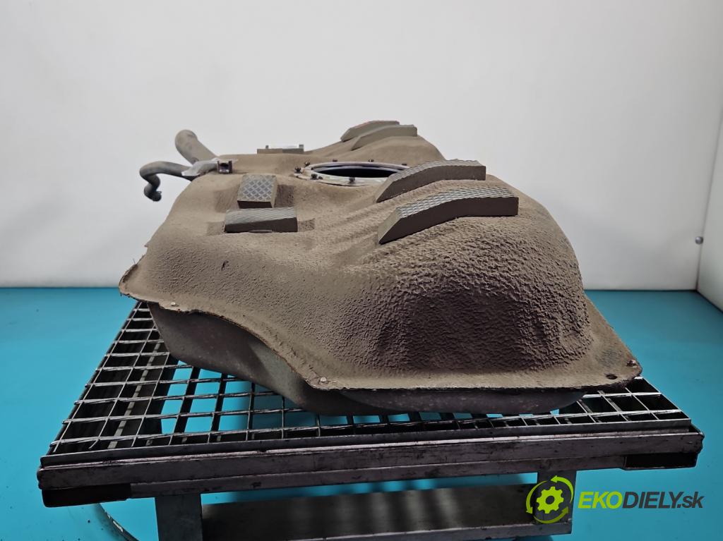 Hyundai Elantra VI 2015-2020 1.6 16V 128 hp manual 93.8 kW 1591 cm3 4- Nádrž: paliva 31100-F2450 (Palivová nádrž)