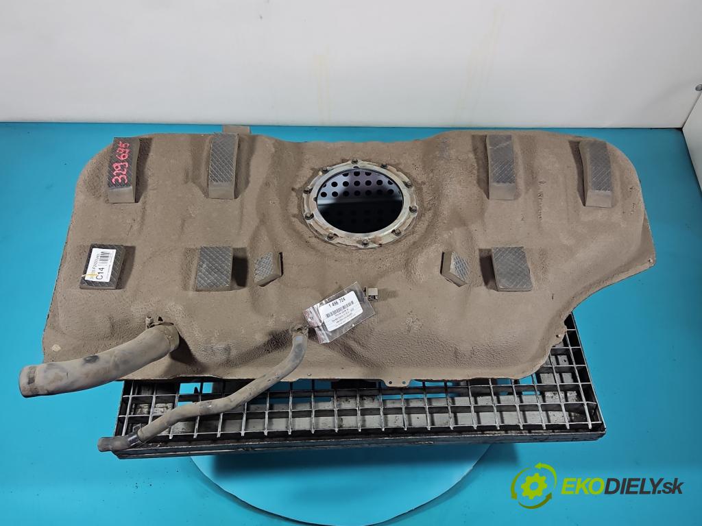 Hyundai Elantra VI 2015-2020 1.6 16V 128 hp manual 93.8 kW 1591 cm3 4- Nádrž: paliva 31100-F2450 (Palivová nádrž)