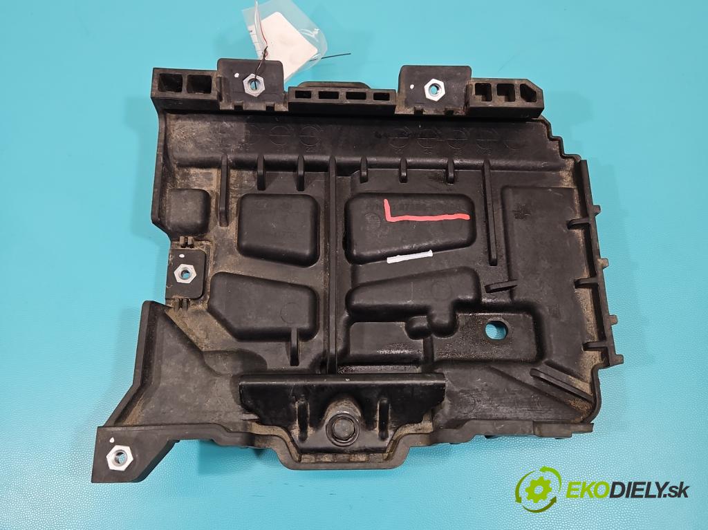 Hyundai Elantra VI 2015-2020 1.6 16V 128 hp manual 93,8 kW 1591 cm3 4- obal akumulatora 37150-F2500