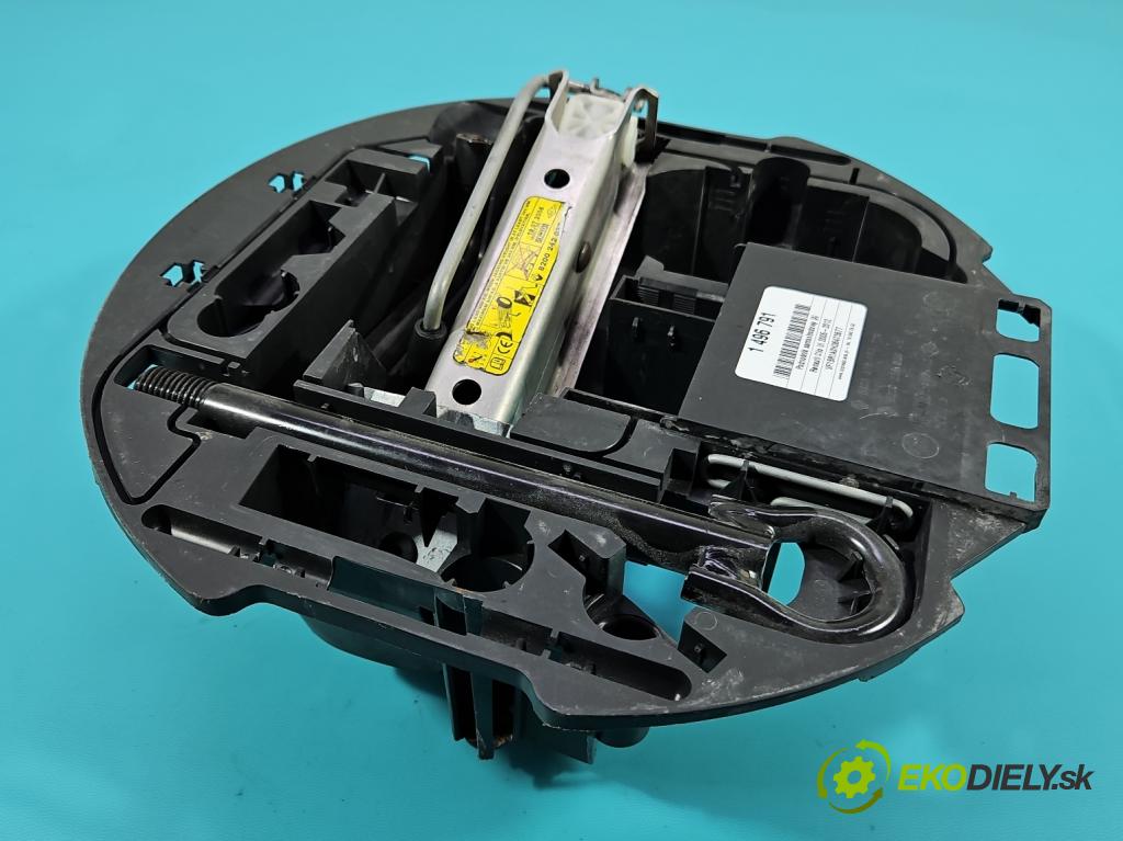 Renault Clio III 2005-2012 1.4 16V 98 hp manual 72 kW 1390 cm3 5- mechanismus stahování automobilový 8200242037