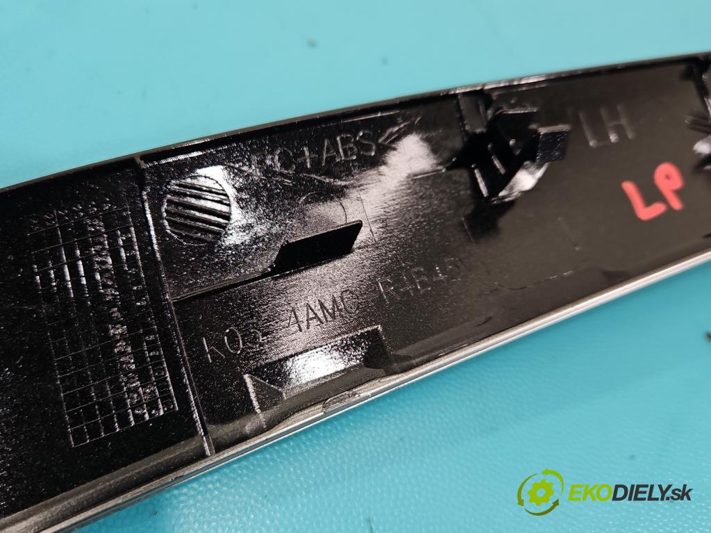 Mitsubishi Outlander III 2012-2022 2.4 135 hp automatic 99 kW 2360 cm3 5- lišta ozdobná interiéry: 8002C896