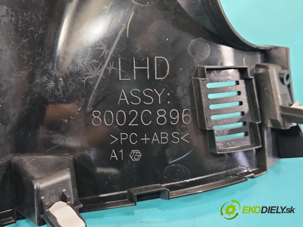 Mitsubishi Outlander III 2012-2022 2.4 135 hp automatic 99 kW 2360 cm3 5- lišta ozdobná interiéry: 8002C896