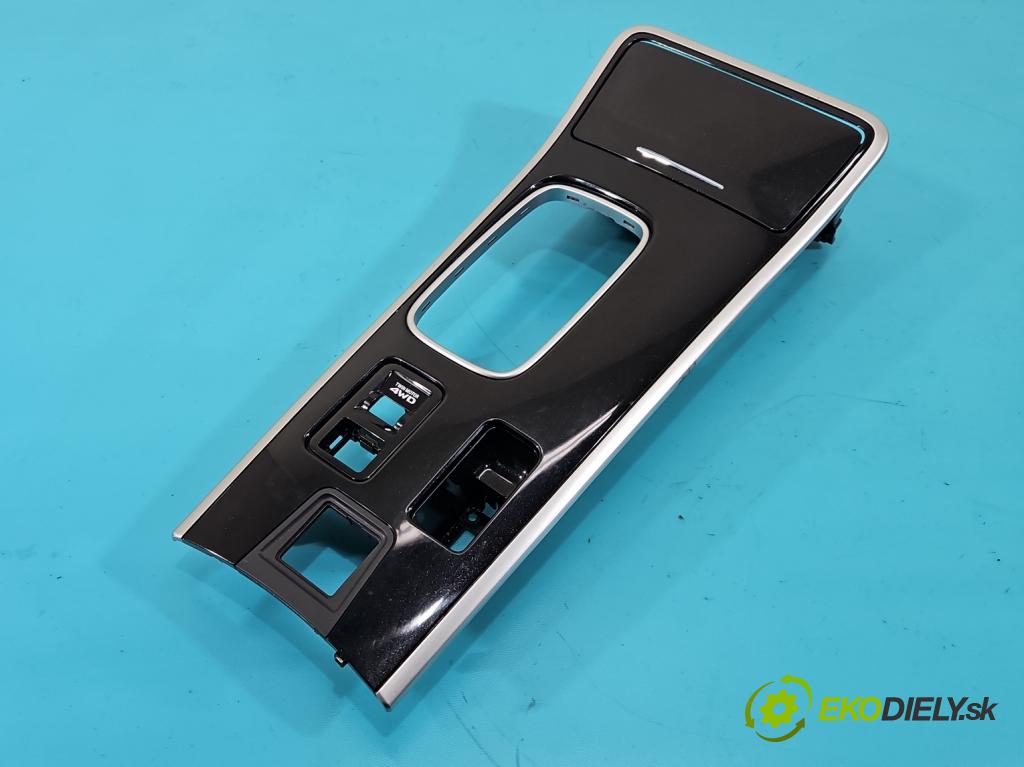 Mitsubishi Outlander III 2012-2022 2.4 135 hp automatic 99 kW 2360 cm3 5- lišta ozdobná interiéry: 8002C896