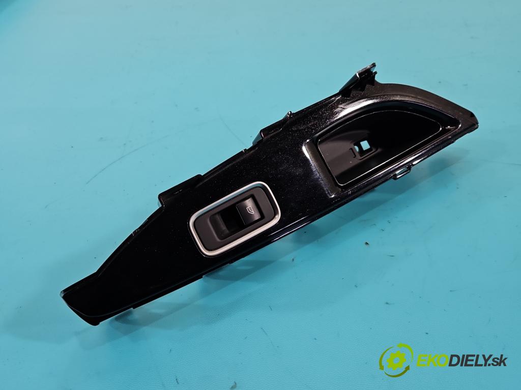 Mitsubishi Outlander III 2012-2022 2.4 135 hp automatic 99 kW 2360 cm3 5- lišta ozdobná interiéry: 8002C896