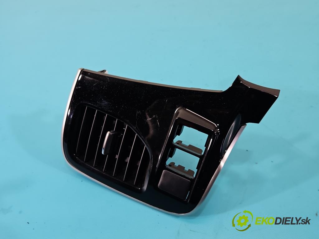 Mitsubishi Outlander III 2012-2022 2.4 135 hp automatic 99 kW 2360 cm3 5- lišta ozdobná interiéry: 8002C896