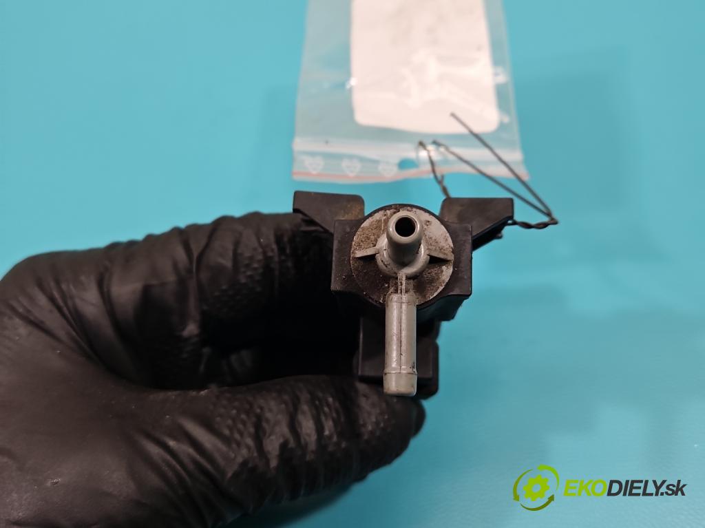 Vw Passat B7 2010-2014 2.0 TSI 211KM automatic 155 kW 1984 cm3 4- ventil podtlaku 700470070 (Ventil)